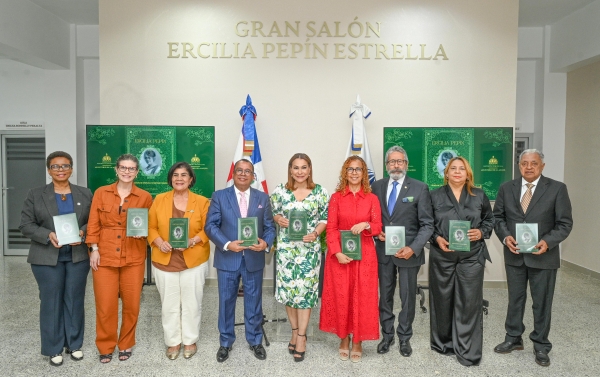 Ministerio de la Mujer presenta libro “Ercilia Pepín, ejemplo de enseñanza, patriotismo y dignidad”, escrito por Euri Cabral