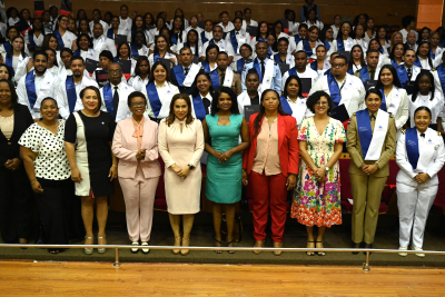 Ministerio de la Mujer realiza acto de graduación a estudiantes de la Escuela de Igualdad Magaly Pineda, el Centro Zoraida Heredia Viuda Suncar, y Centro María Teresa Quidiello