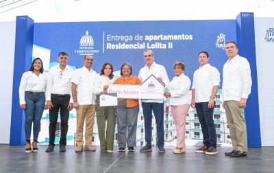 Ministerio de la Mujer entrega RD$ 6,940,000.00 millones de pesos en Bono Mujer en Hato Nuevo de Manoguayabo en Santo Domingo Oeste