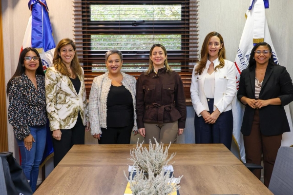 Ministerio de la Mujer y ParlAmericas resaltan prioridades legislativas en favor de la igualdad de género