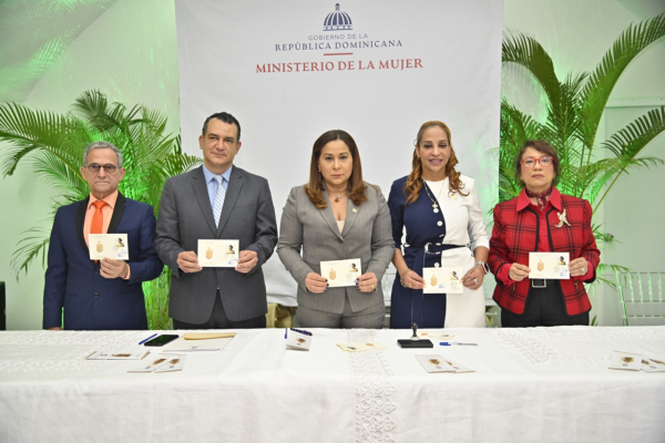 El Ministerio de la Mujer y el Instituto Postal Dominicano emiten postal dedicada a Abigail Mejía, pionera del sufragismo femenino