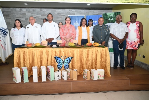 Primer encuentro en Hato Mayor resalta la belleza y el emprendimiento de la mujer rural