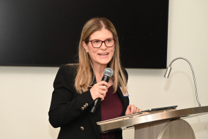 Ministerio de la Mujer y el Fondo para la Reforma del Clima de Inversión realizan taller para fortalecer el emprendimiento femenino en el país