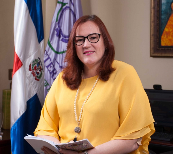 Ministra Janet Camilo exhorta unas fiestas navideñas en las que prevalezca la paz