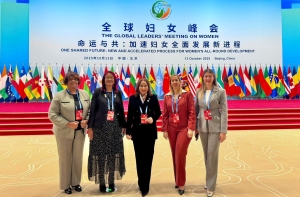 Ministra de la Mujer participa en la Cumbre de Líderes Mundiales sobre la Igualdad de Género y el Empoderamiento de las Mujeres en China