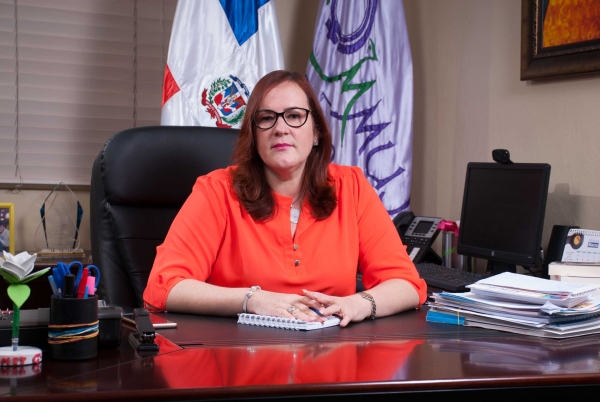 Ministra de la Mujer respalda aplicación de la resolución ministerial de Educación sobre política de género